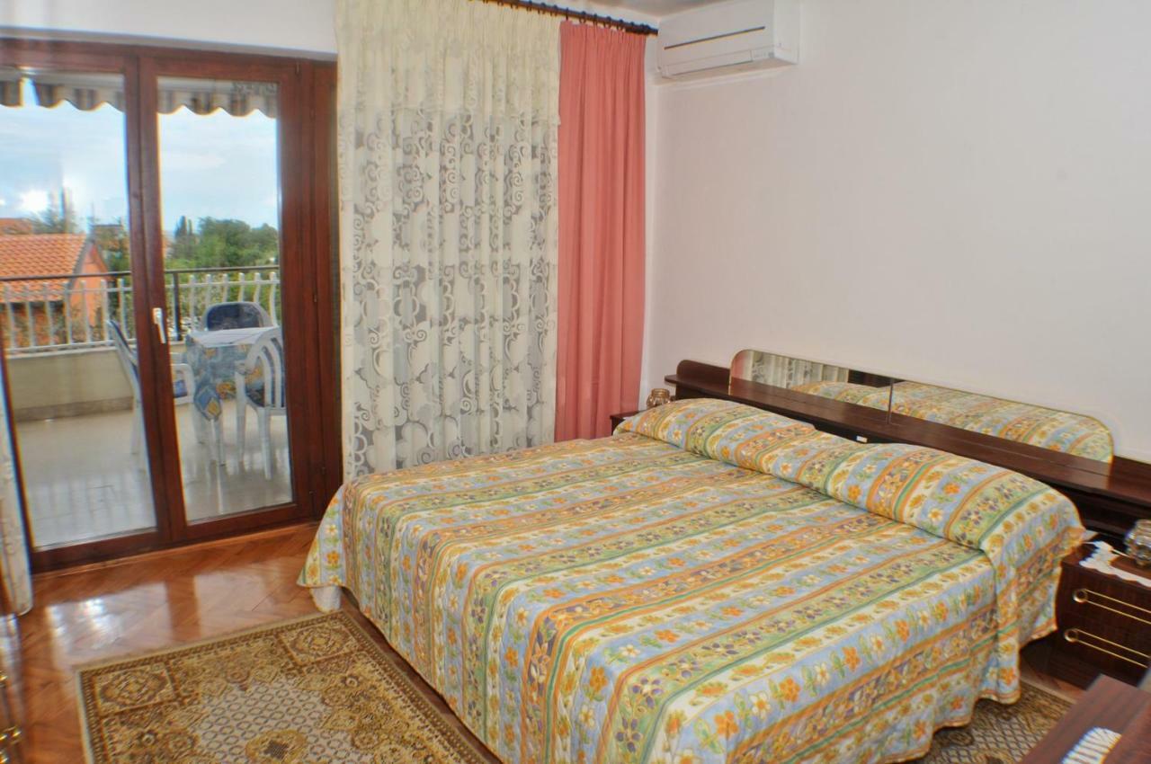 Hotel Haus Liliana Tar-Vabriga Zewnętrze zdjęcie