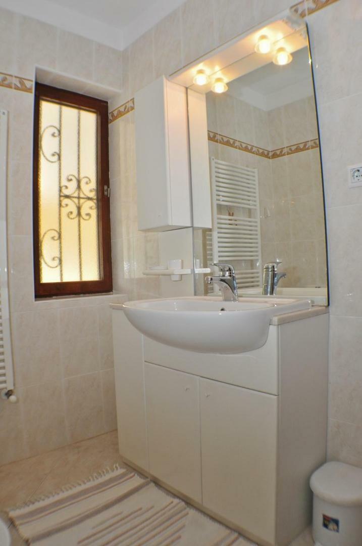 Hotel Haus Liliana Tar-Vabriga Zewnętrze zdjęcie