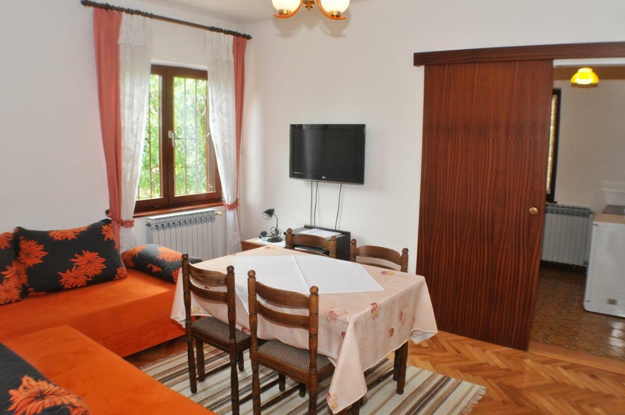 Hotel Haus Liliana Tar-Vabriga Zewnętrze zdjęcie
